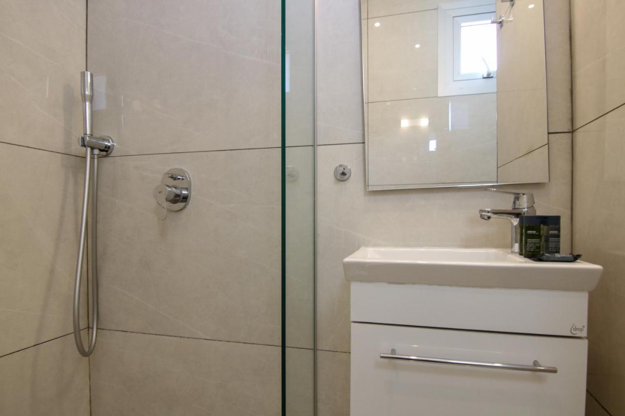 Phaedrus Living - Seaside Luxury Flat Harbour 103 Apartment Пафос Екстериор снимка